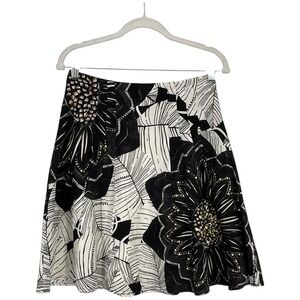 White House Black Market Floral A-Line Skirt Black White Gold Accent‎ Size 0